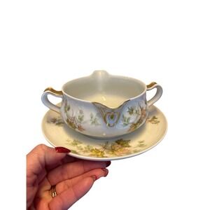 Haviland Limoges Floral Gravy Boat with Gold Trim and Attached Underplate France